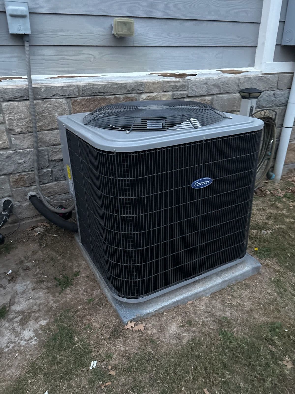 Project Carrier Heat Pump Installation for Year-Round Comfort image